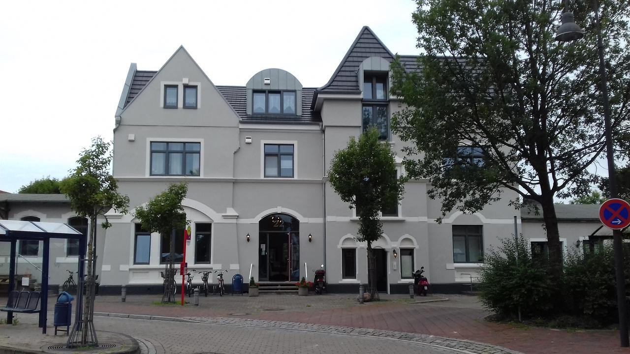 Historisches Hotel Wildeshauser Bahnhof Wildeshausen Exterior photo